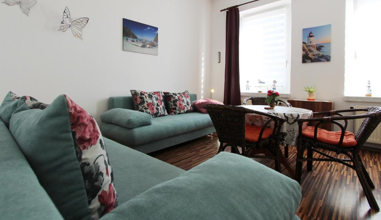 Ferienwohnung Familienwohnung Kropelin Экстерьер фото